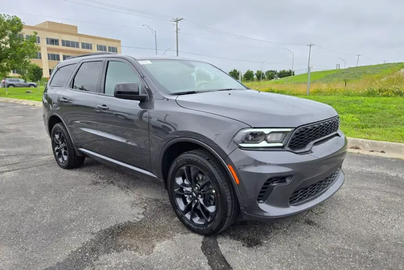 2025 Dodge Durango GT photo 1