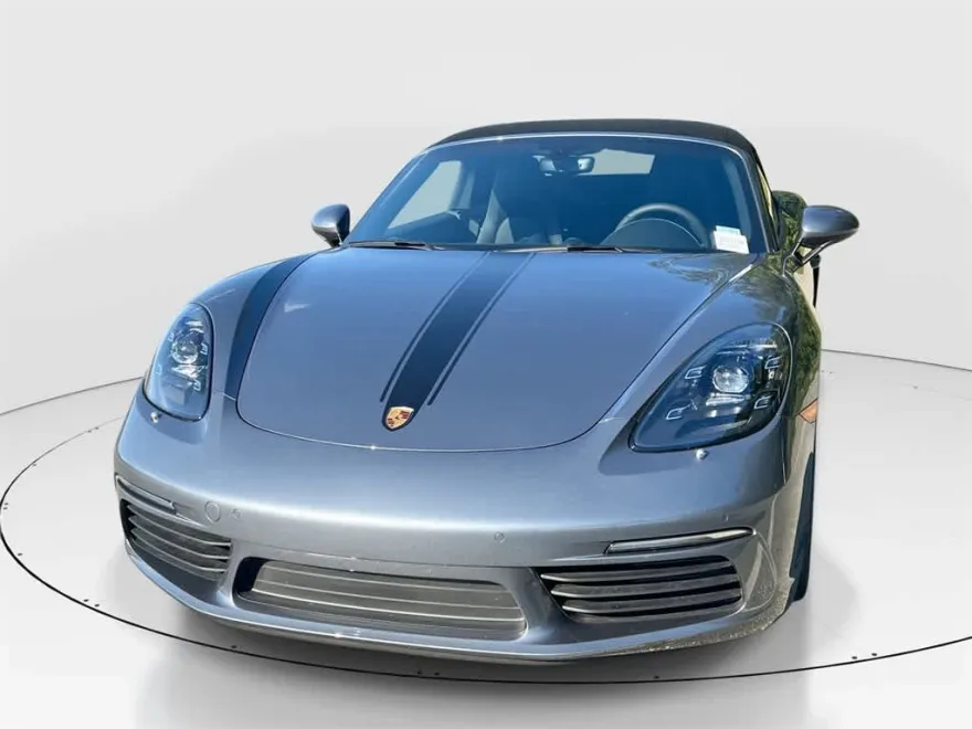 2025 Porsche Boxster photo 1