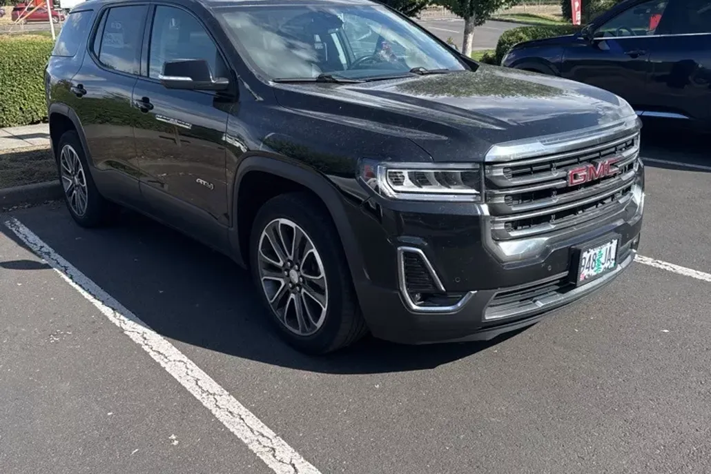 2020 Gmc Acadia AT4 photo 1