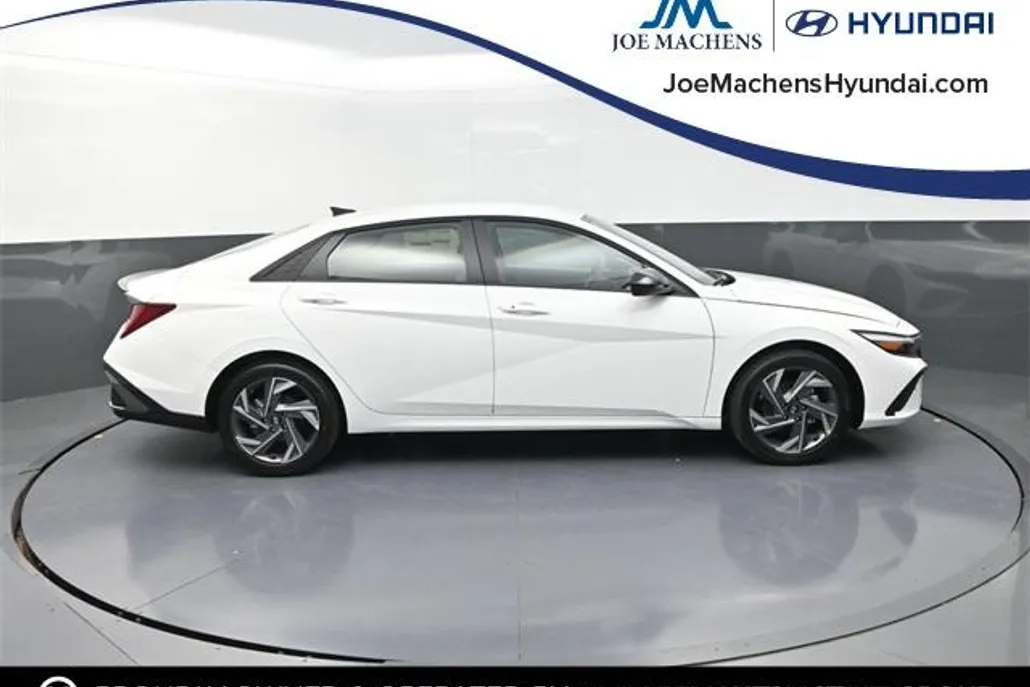 2025 Hyundai Elantra Hybrid SEL Sport photo 1