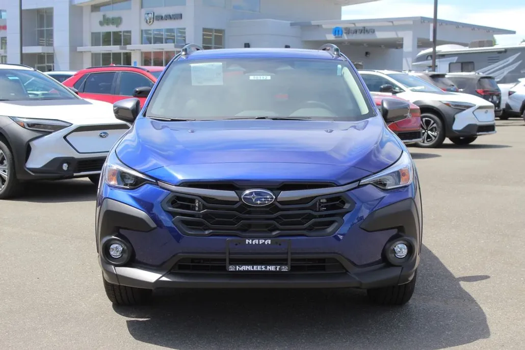 2025 Subaru Crosstrek Premium photo 1