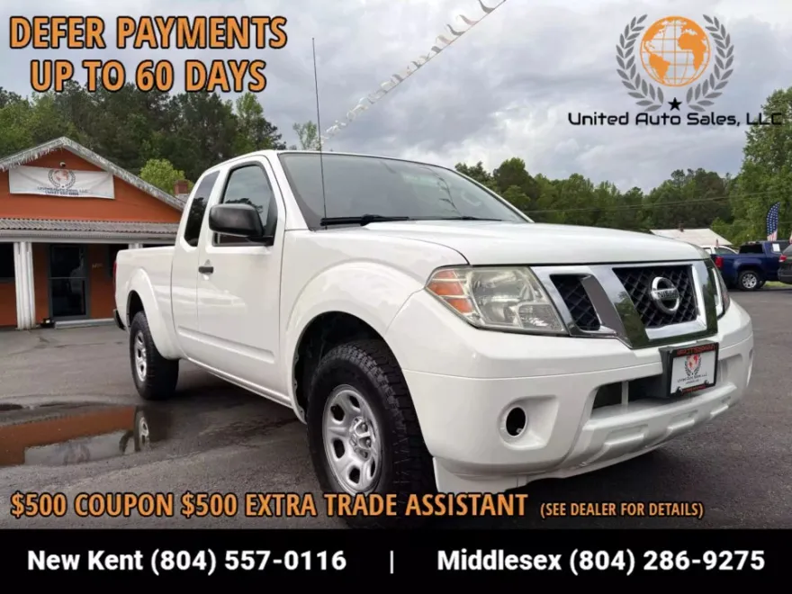 2015 Nissan Frontier S photo 1