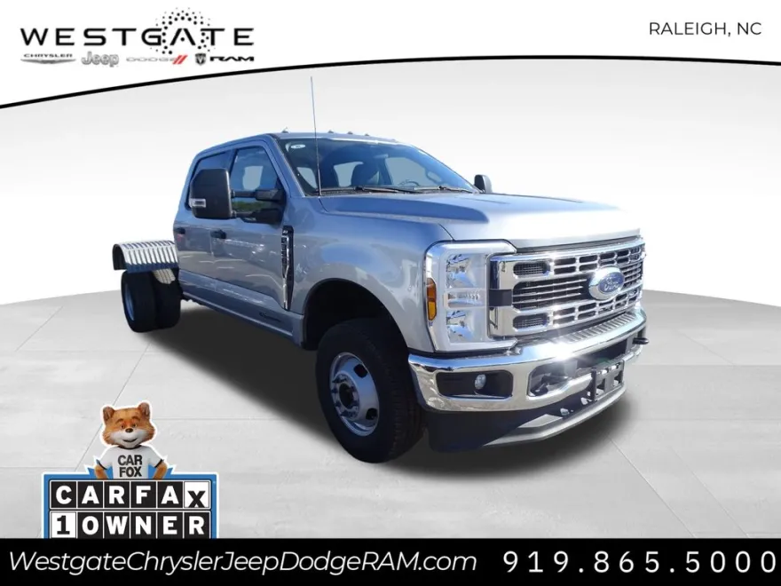 2024 Ford F-350 XLT photo 1