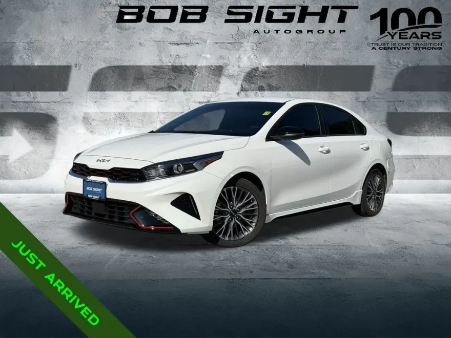 2024 Kia Forte GT-Line photo 1