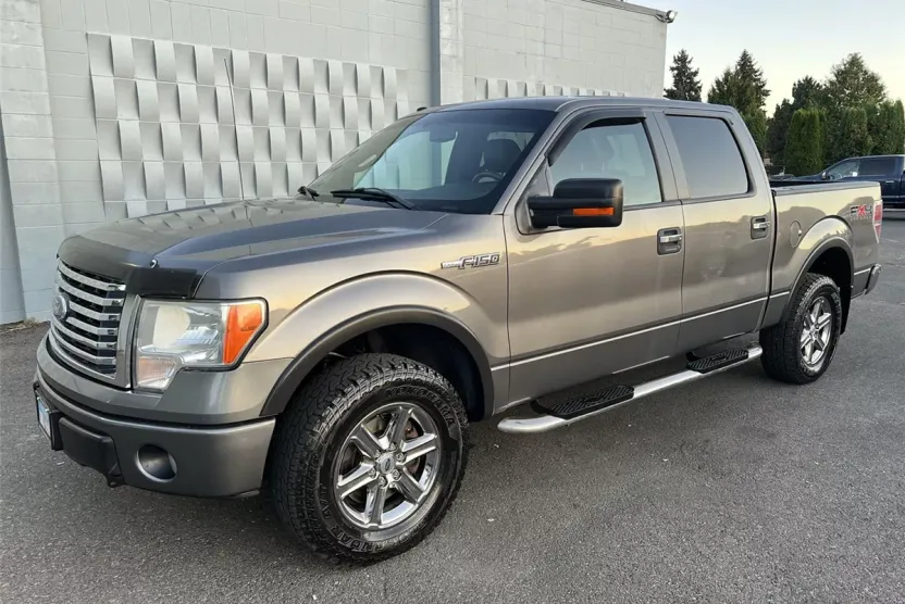 2010 Ford F-150 FX4 photo 1