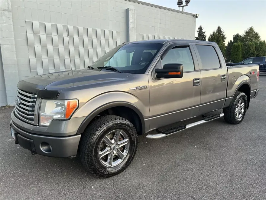 2010 Ford F-150 FX4 photo 1
