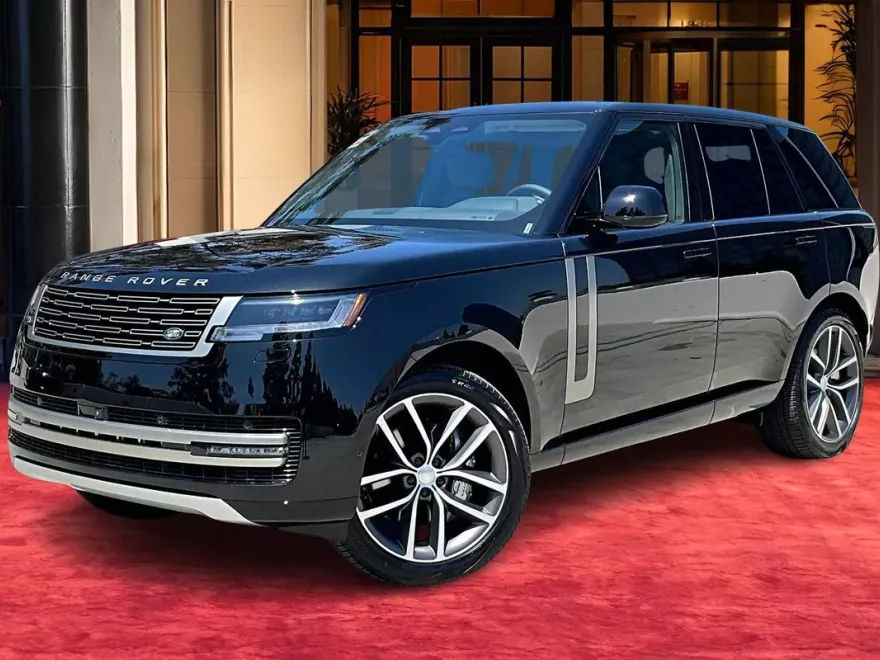 2025 Land Rover Range Rover SE photo 1