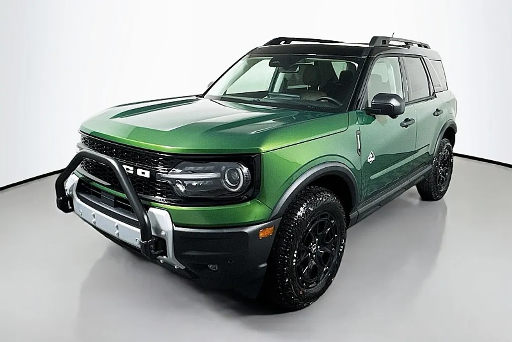 2025 Ford Bronco Sport Outer Banks photo 1