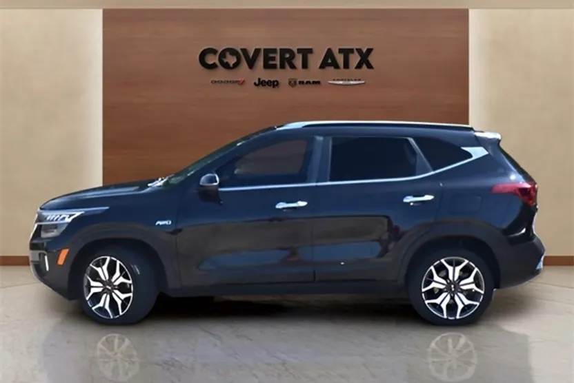 2021 Kia Seltos SX photo 1