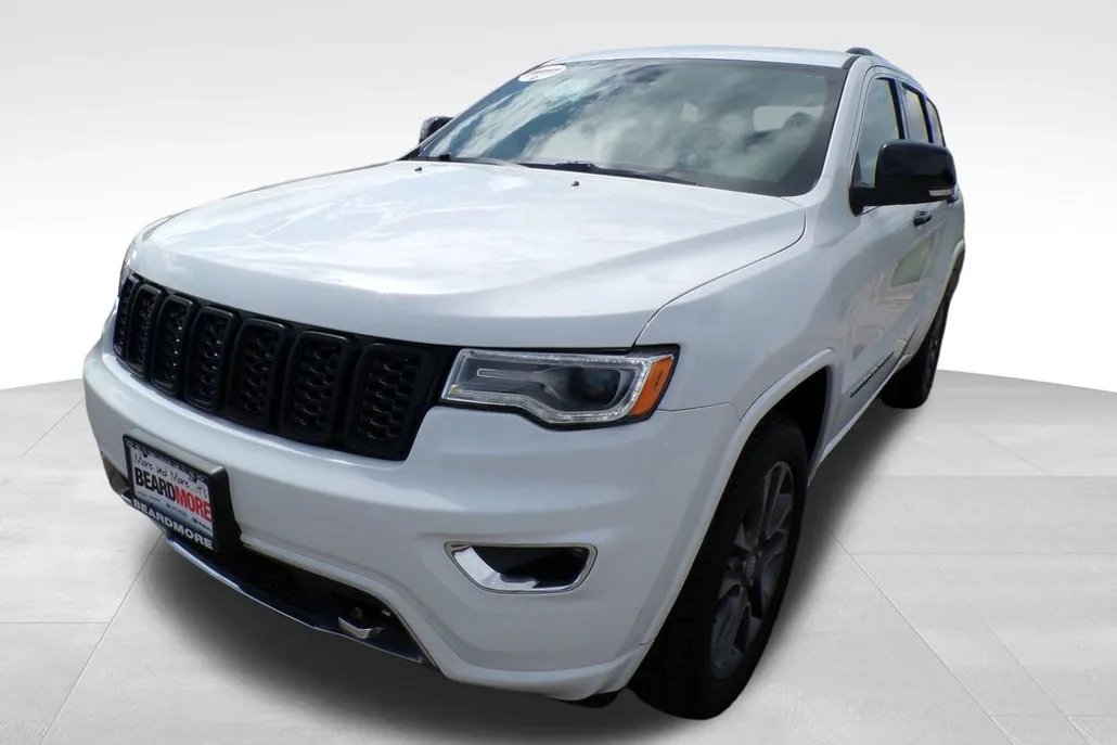 2017 Jeep Grand Cherokee Overland photo 1