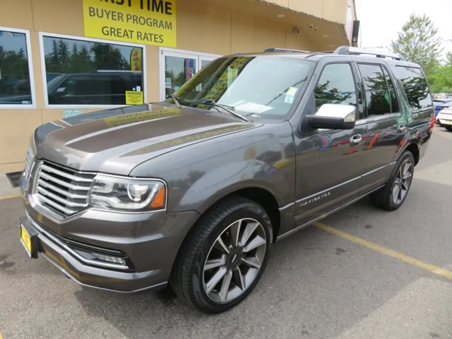 2017 Lincoln Navigator Reserve photo 1