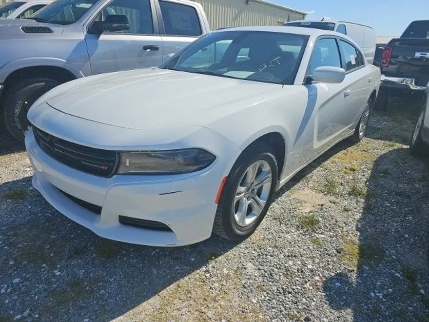 2022 Dodge Charger SXT photo 1