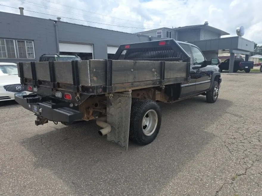 2003 Chevrolet Silverado 3500HD photo 1