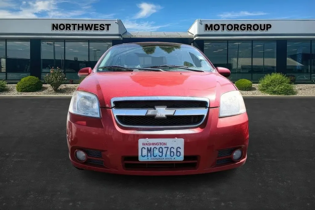 2011 Chevrolet Aveo photo 1