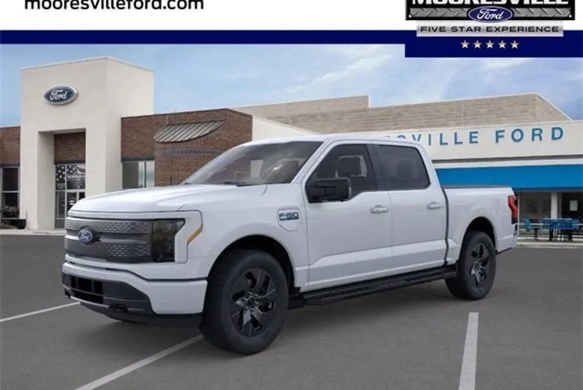 2025 Ford F-150 Lightning photo 1