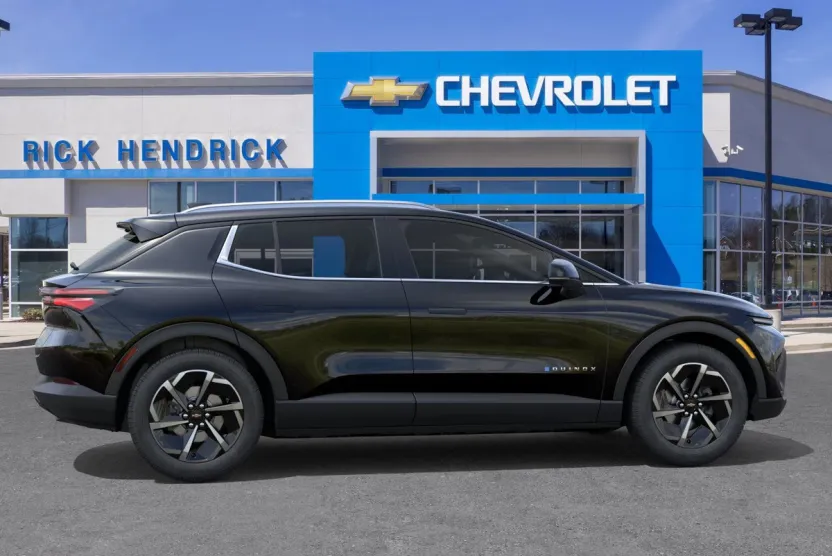 2026 Chevrolet Equinox EV 1LT photo 1