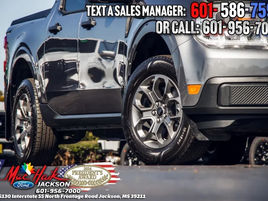 2022 Ford Maverick XLT photo 1