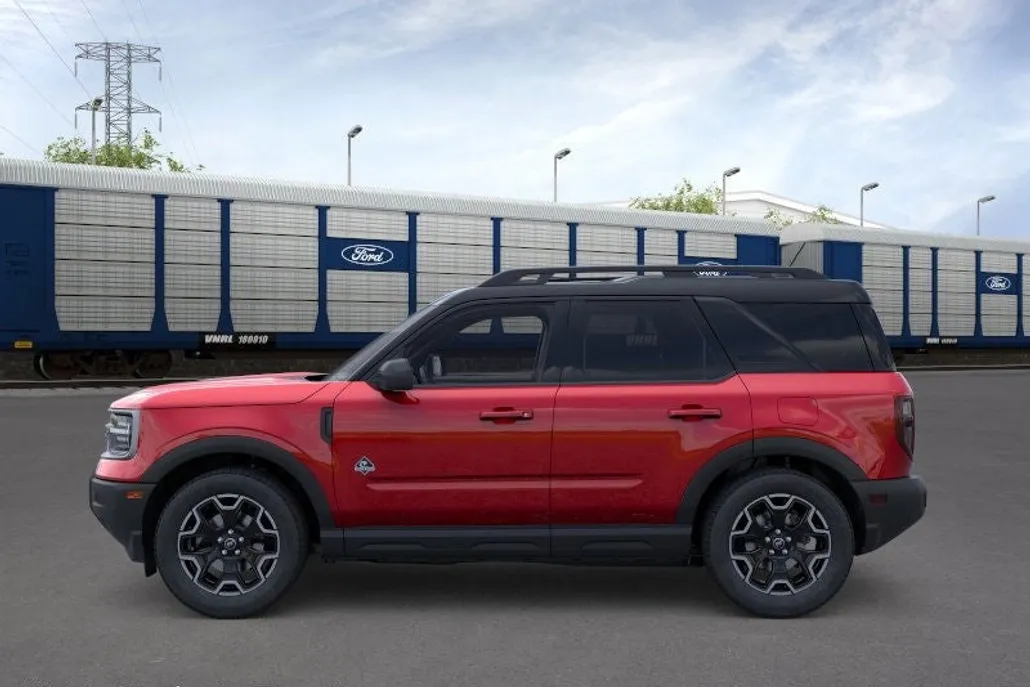 2025 Ford Bronco Sport Outer Banks photo 1