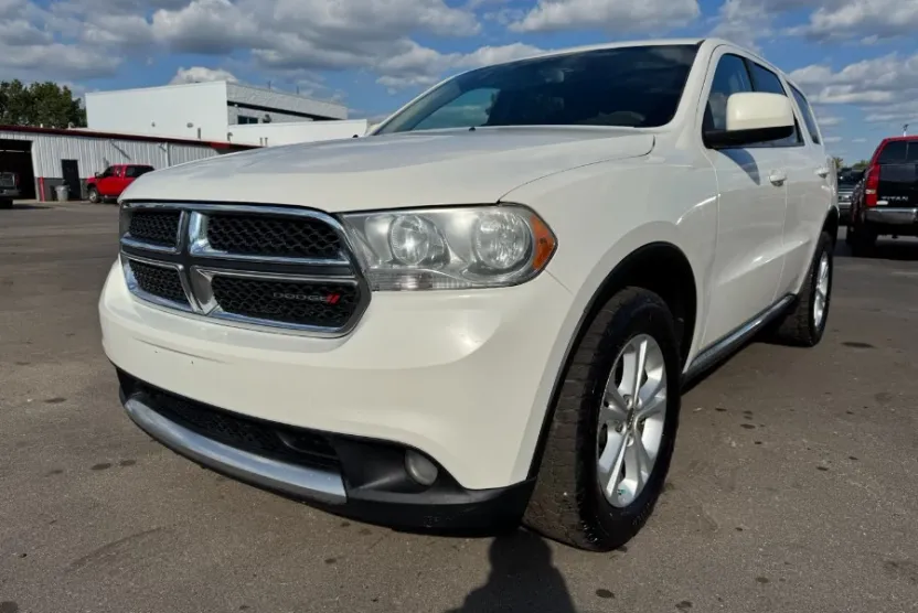 2012 Dodge Durango SXT photo 1