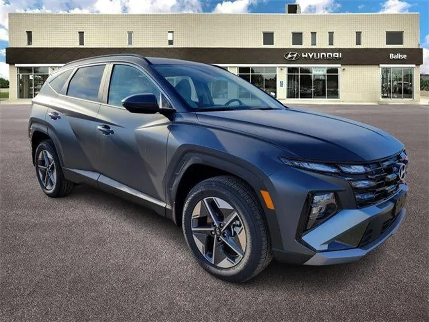 2025 Hyundai Tucson SEL photo 1
