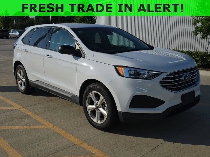 2020 Ford Edge SE photo 1