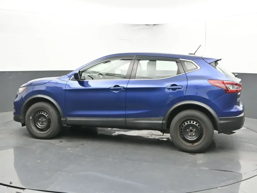 2020 Nissan Rogue Sport S photo 1