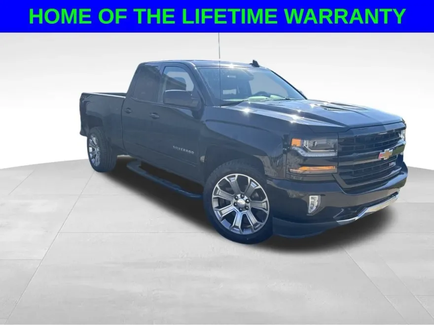 2019 Chevrolet Silverado 1500 LT photo 1