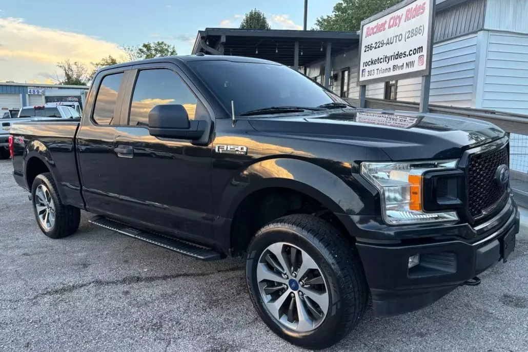 2019 Ford F-150 photo 1