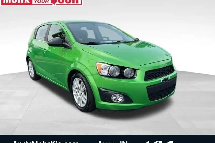 2015 Chevrolet Sonic LT photo 1