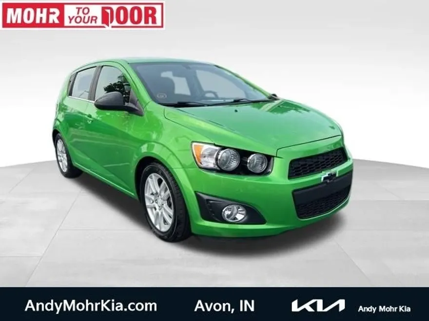 2015 Chevrolet Sonic LT photo 1