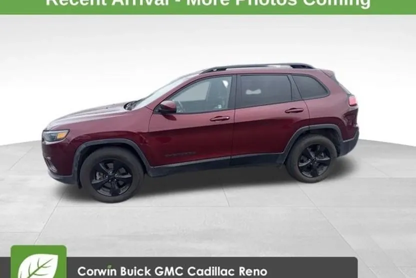 2020 Jeep Cherokee Altitude photo 1