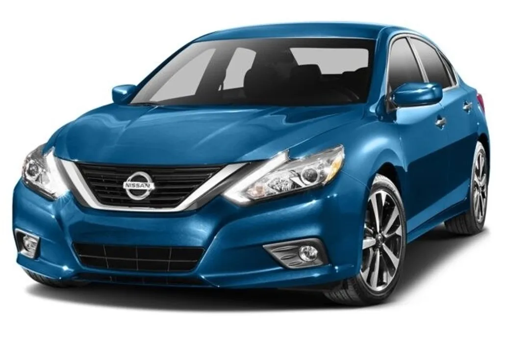 2016 Nissan Altima 2.5 SR photo 1