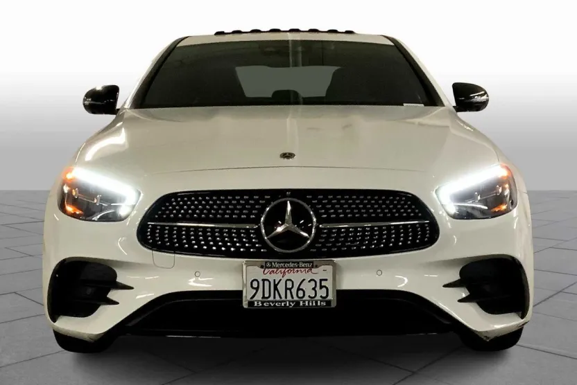 2022 Mercedes Benz E 350 photo 1