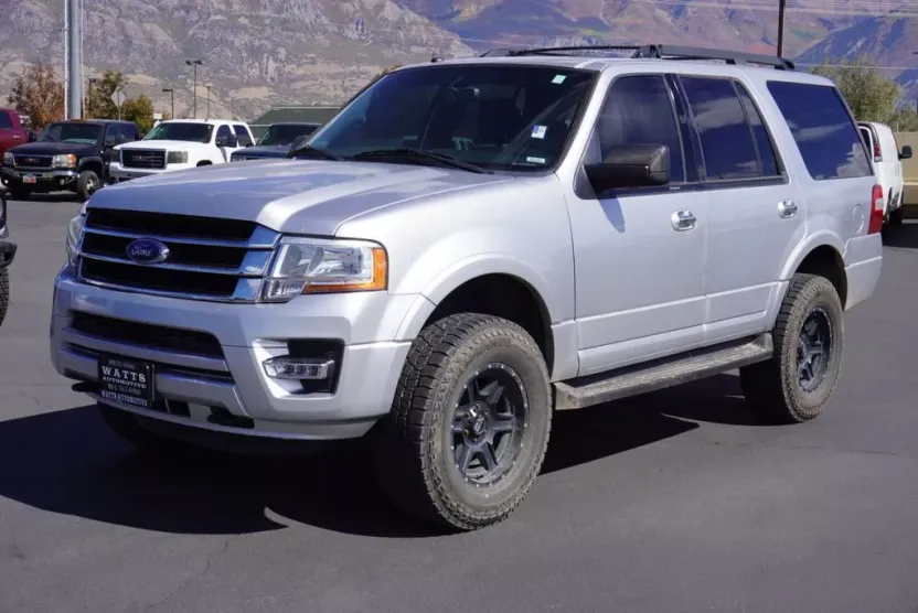 2017 Ford Expedition XLT King Ranch photo 1