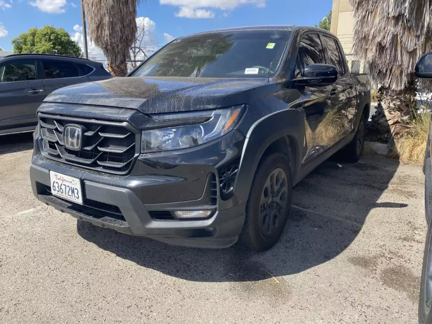 2022 Honda Ridgeline Sport photo 1