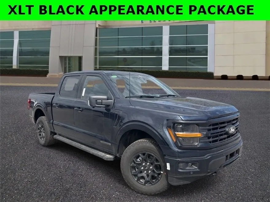 2025 Ford F-150 XLT photo 1