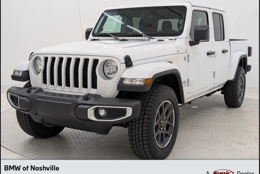 2023 Jeep Gladiator Overland photo 1