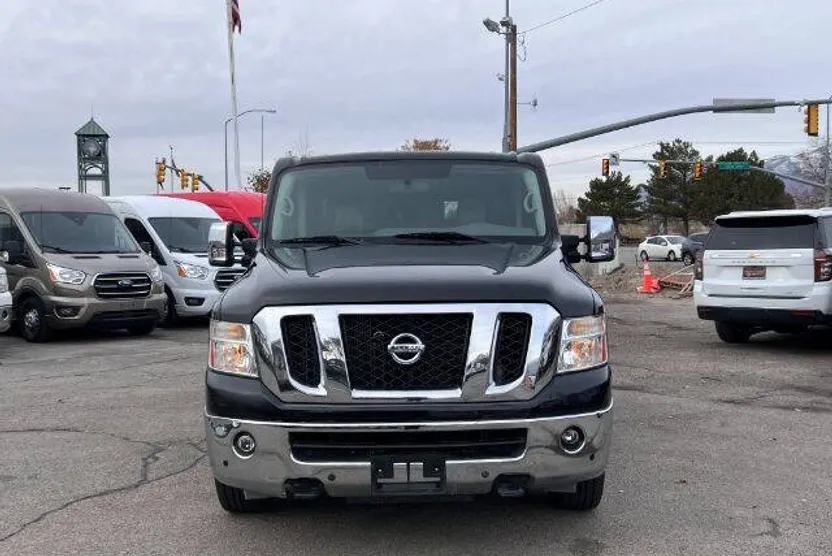 2016 Nissan NV3500 SL photo 1