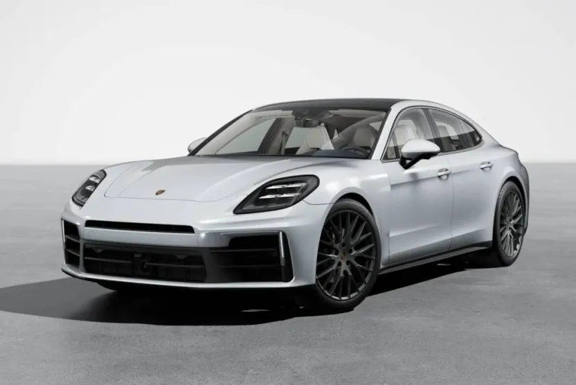 2026 Porsche Panamera 4 photo 1