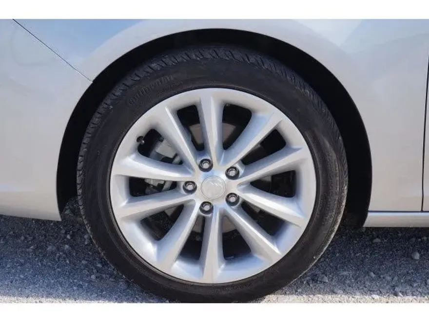 2014 Buick Verano Convenience photo 1