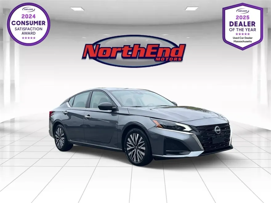 2024 Nissan Altima 2.5 SV photo 1