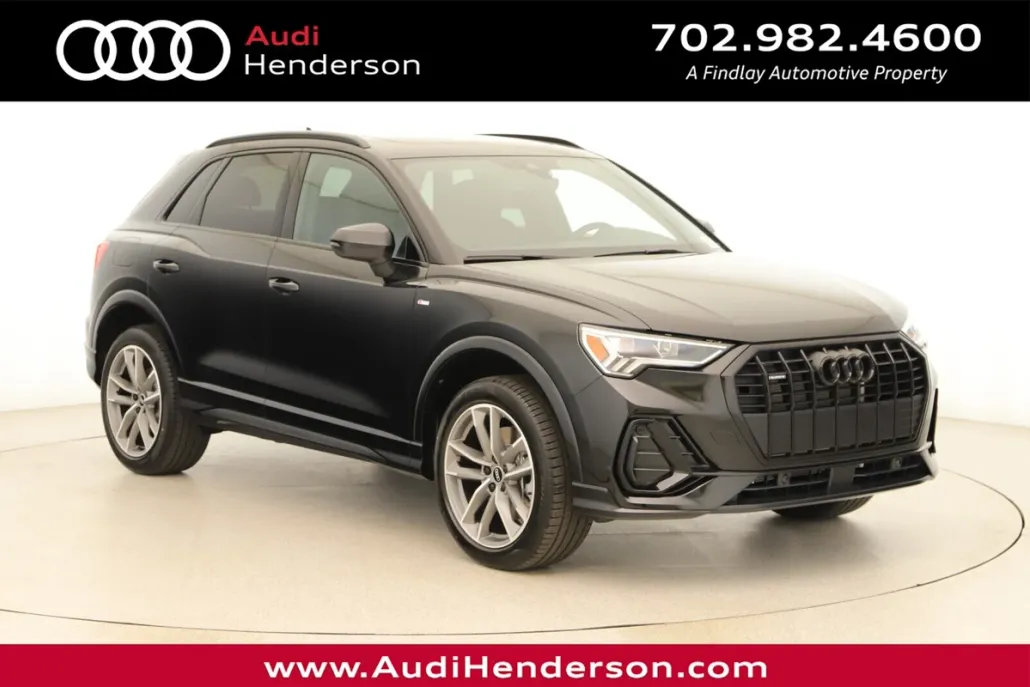 2025 Audi Q3 S line Premium photo 1