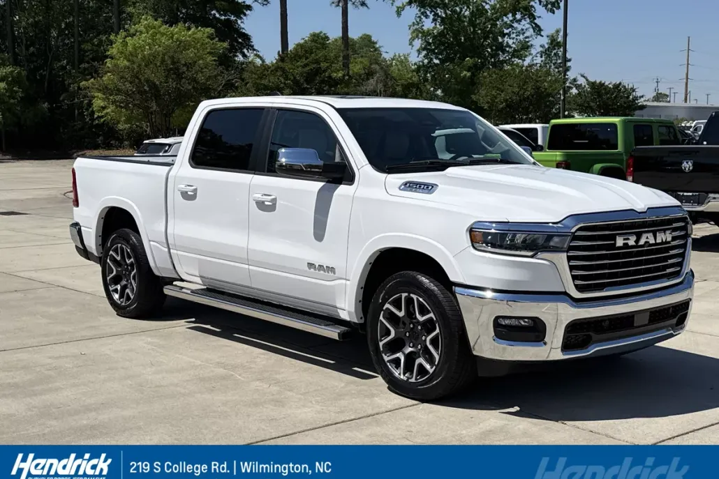 2025 Ram 1500 Laramie photo 1