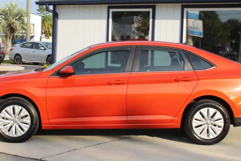 2019 Volkswagen Jetta 1.4T S photo 1