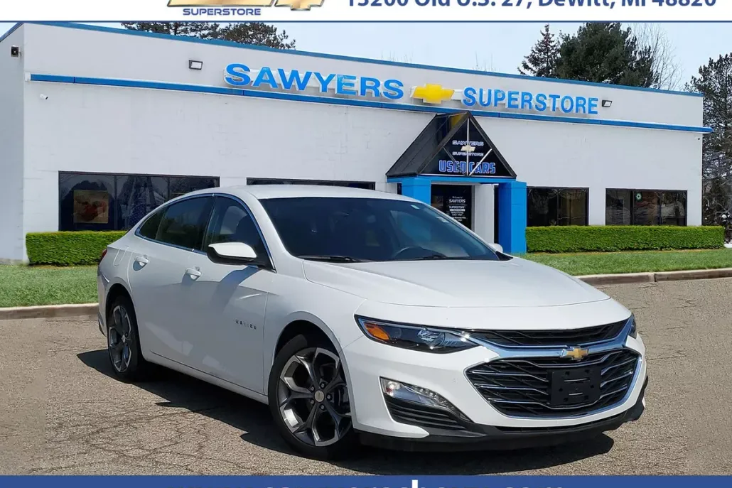 2024 Chevrolet Malibu 1LT photo 1