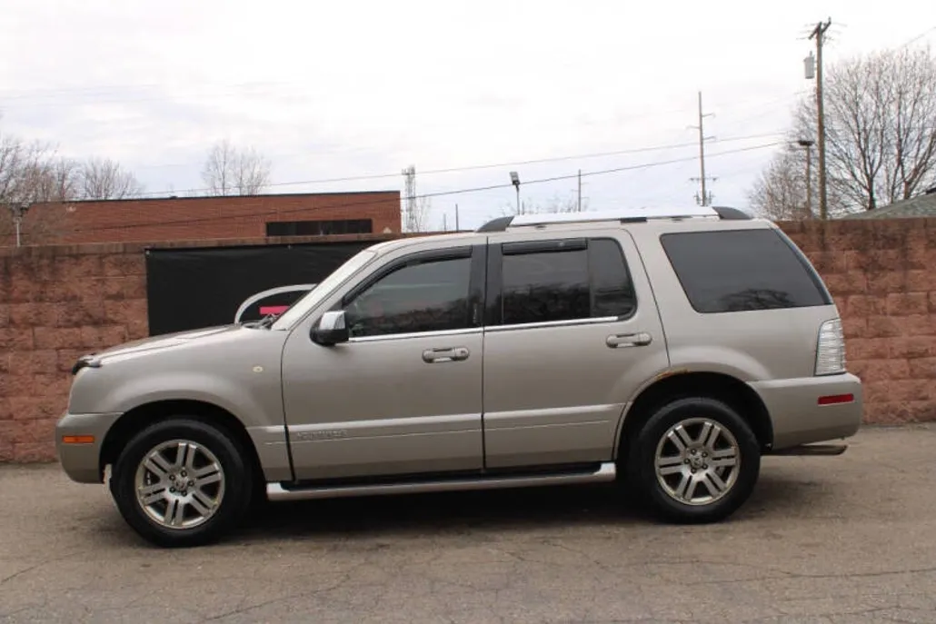 2008 Mercury Mountaineer Premier photo 1