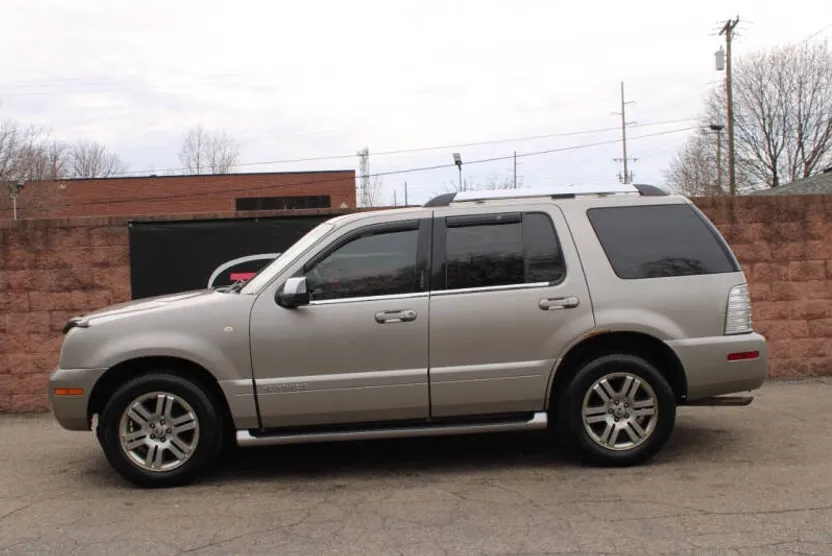 2008 Mercury Mountaineer Premier photo 1