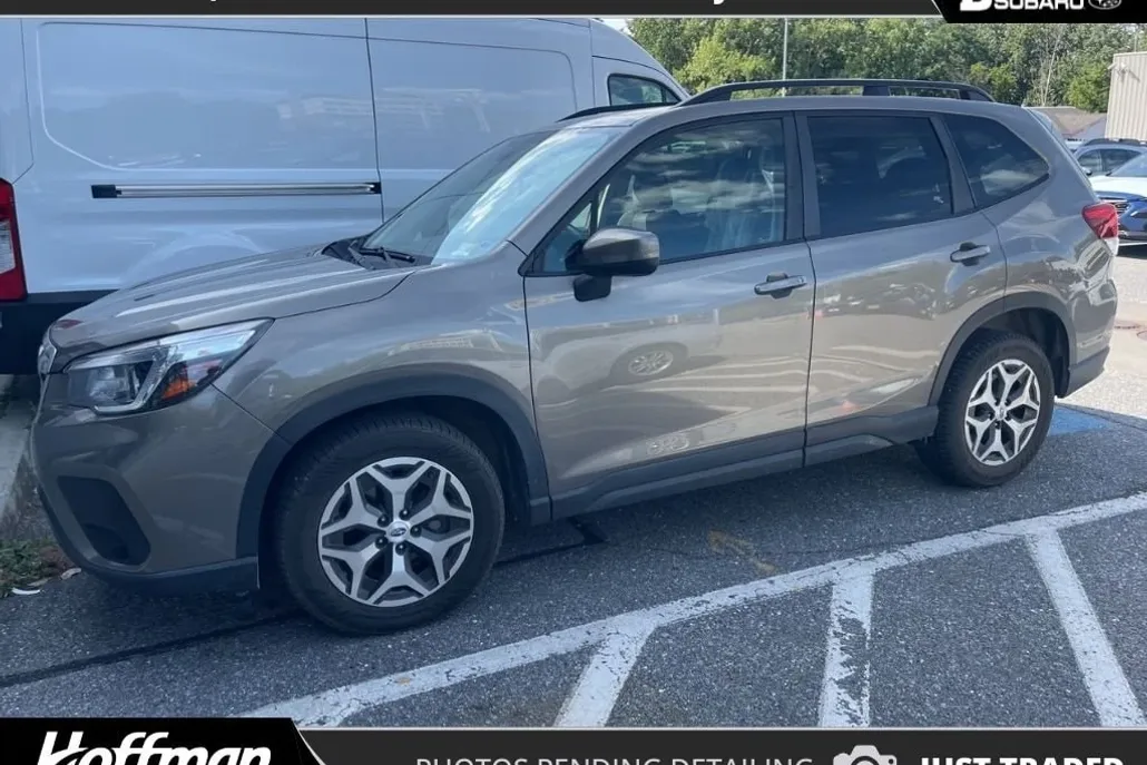 2019 Subaru Forester Premium photo 1