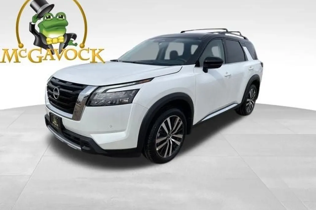 2025 Nissan Pathfinder Platinum photo 1