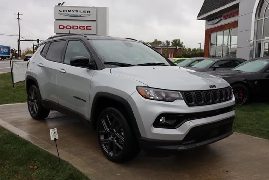 2026 Jeep Compass Limited photo 1
